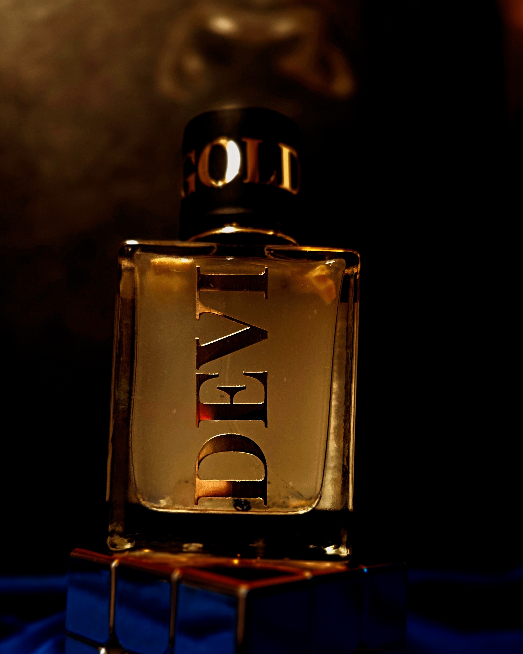 Devi Gold — Body Oil with Gold — The Devi current, gold-fused. Worn on the body that is also a temple.