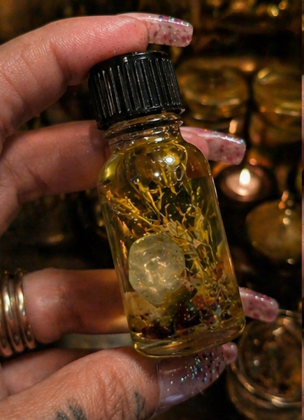 Kurukulla Oil — The red enchantress. Magnetism without pleading.
